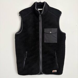 Fjallraven Vardag Family Heavyweight Black Sherpa Fleece Men’s Sz S Workwear